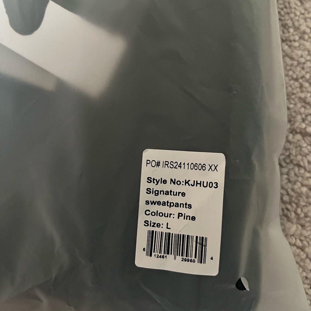 NWT comfrt pine Hoodie sweatset - Picture 5 of 7